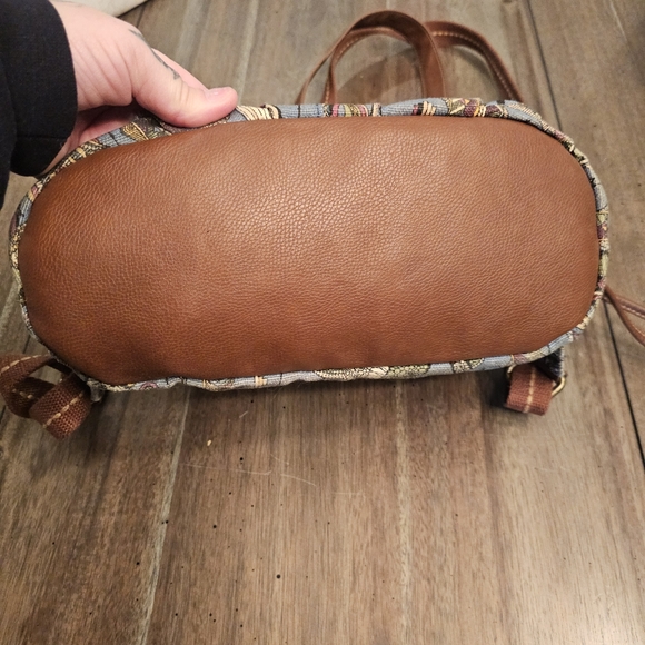 Sakroots Purse/ Backpack - Picture 3 of 7